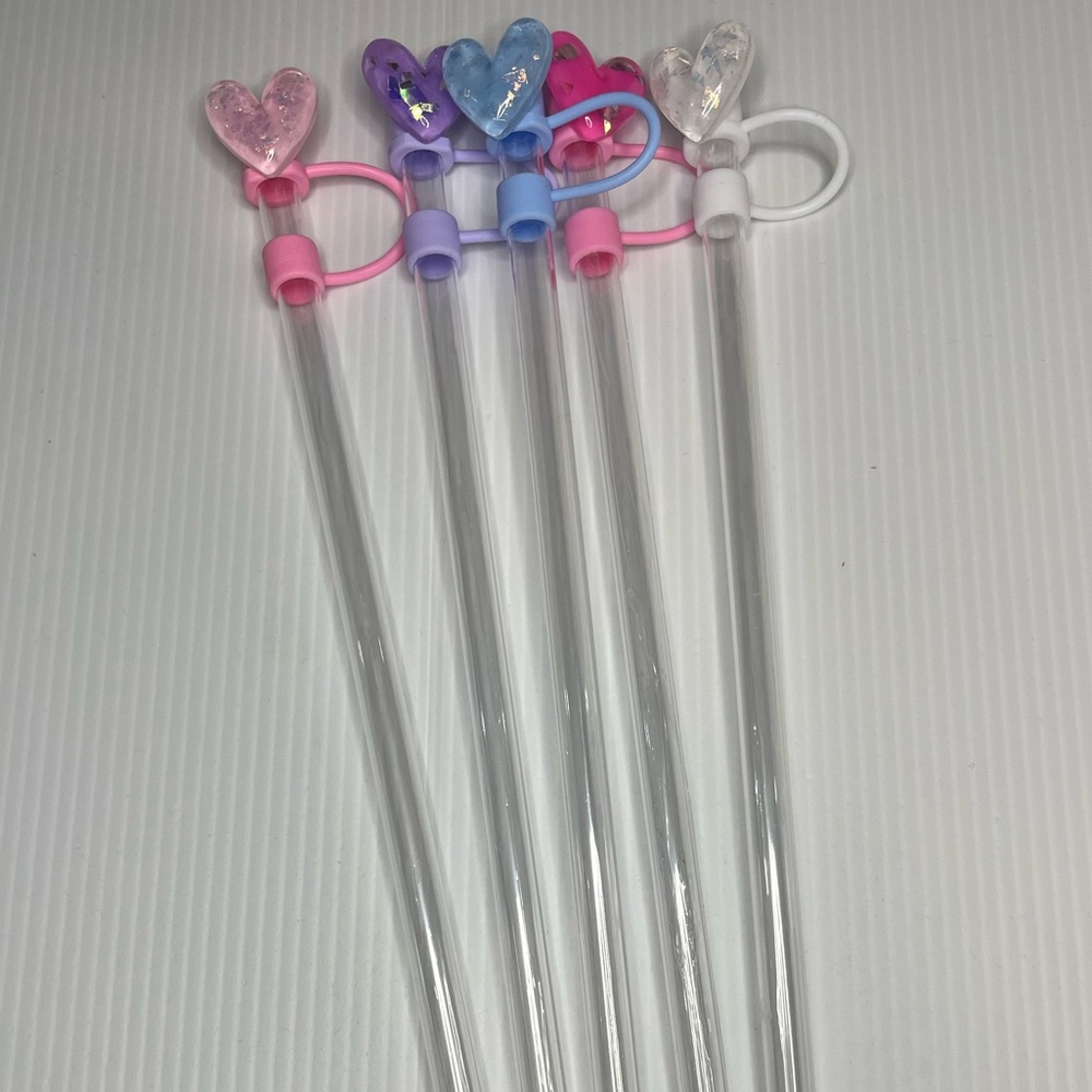 🆕 Heart Shaped Straw Toppers